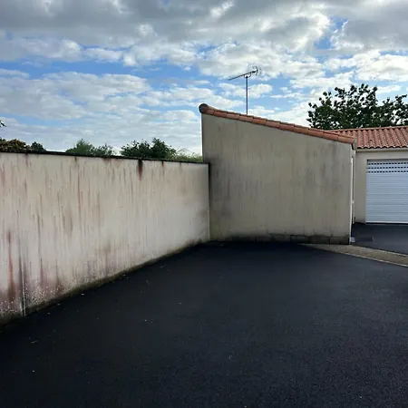 Apartment Hebergement Studio Saint-Martin-des-Noyers