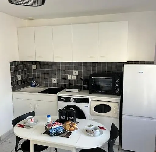 Hébergement Studio Saint-Martin-des-Noyers